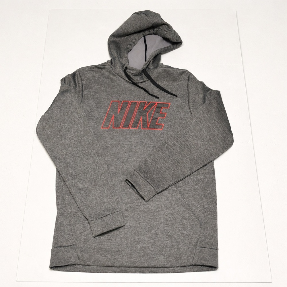Nike Dri-FIT Gray
Pullover Hoodie
Men's Medium
Athletic Performance